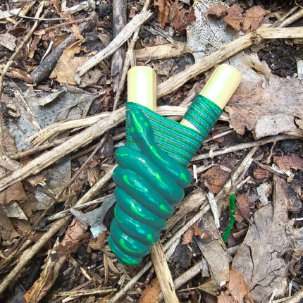 Teal Green Dot Bamboo Serpent Kuripe